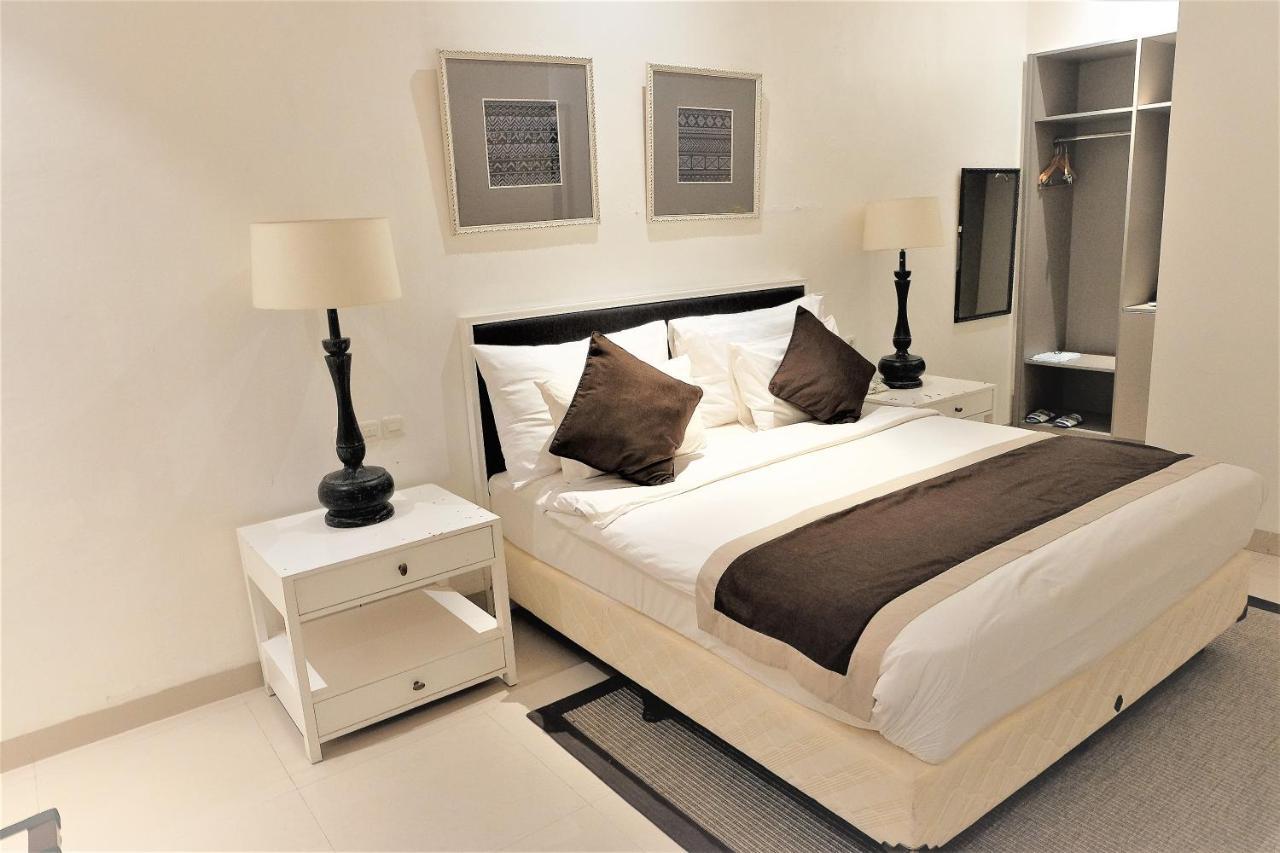 M Hotel Sorong Zewnętrze zdjęcie